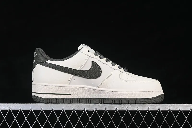 All categories Nk Air Force 1 Air Force series Nk Air Force 1 Low Air Force low-top Nike Air Force 1'07 Low tree pattern dark green Air Force 1 low-top casual sneakers SM6668-125